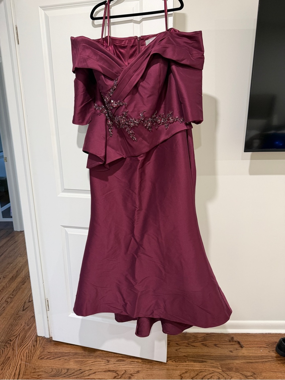 Off-Shoulder Wine Midi Dress with Beaded Waist Detail
